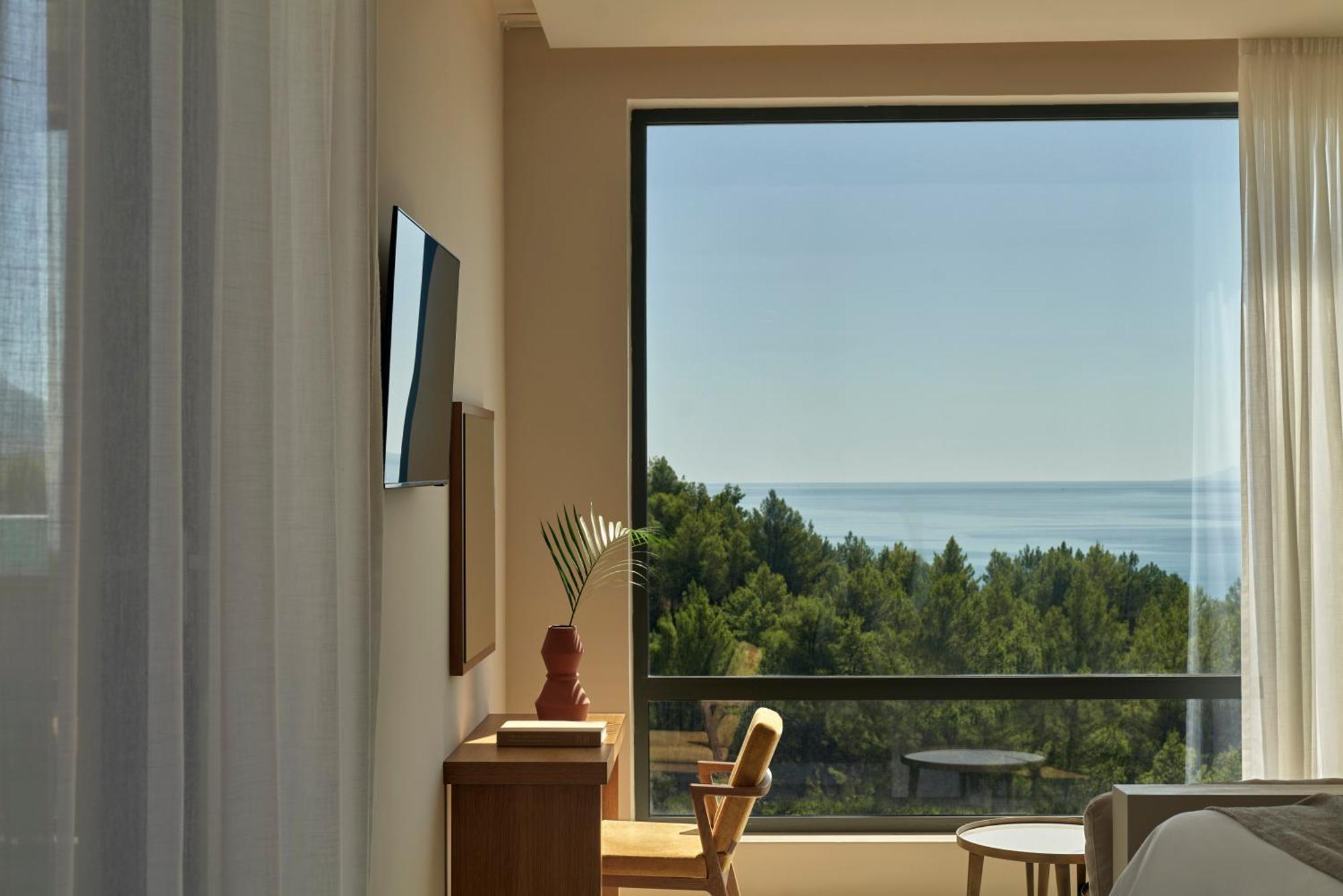 Celestial All Suites Afrato Экстерьер фото